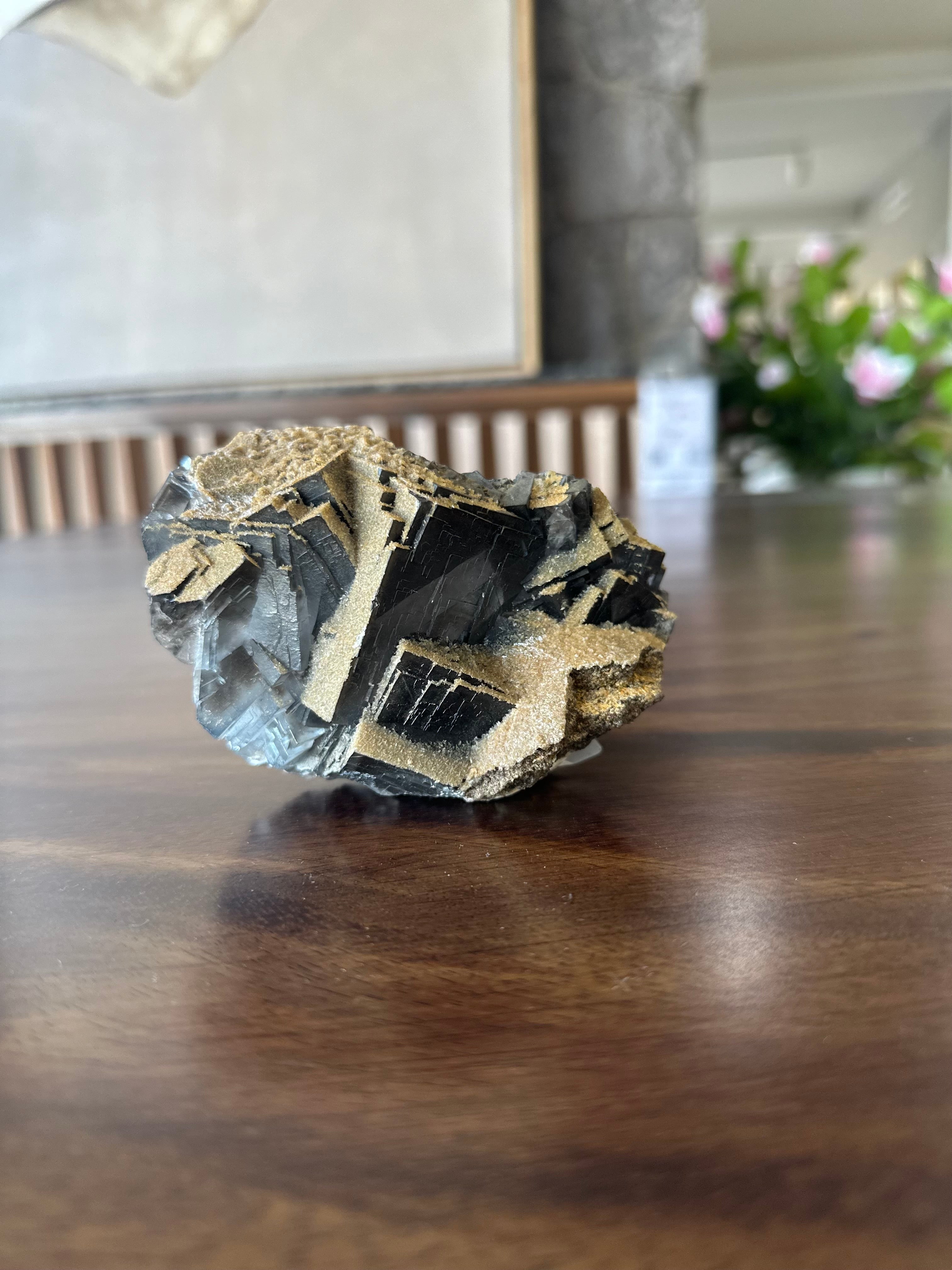 Fluorita con muscovita, .53 kg