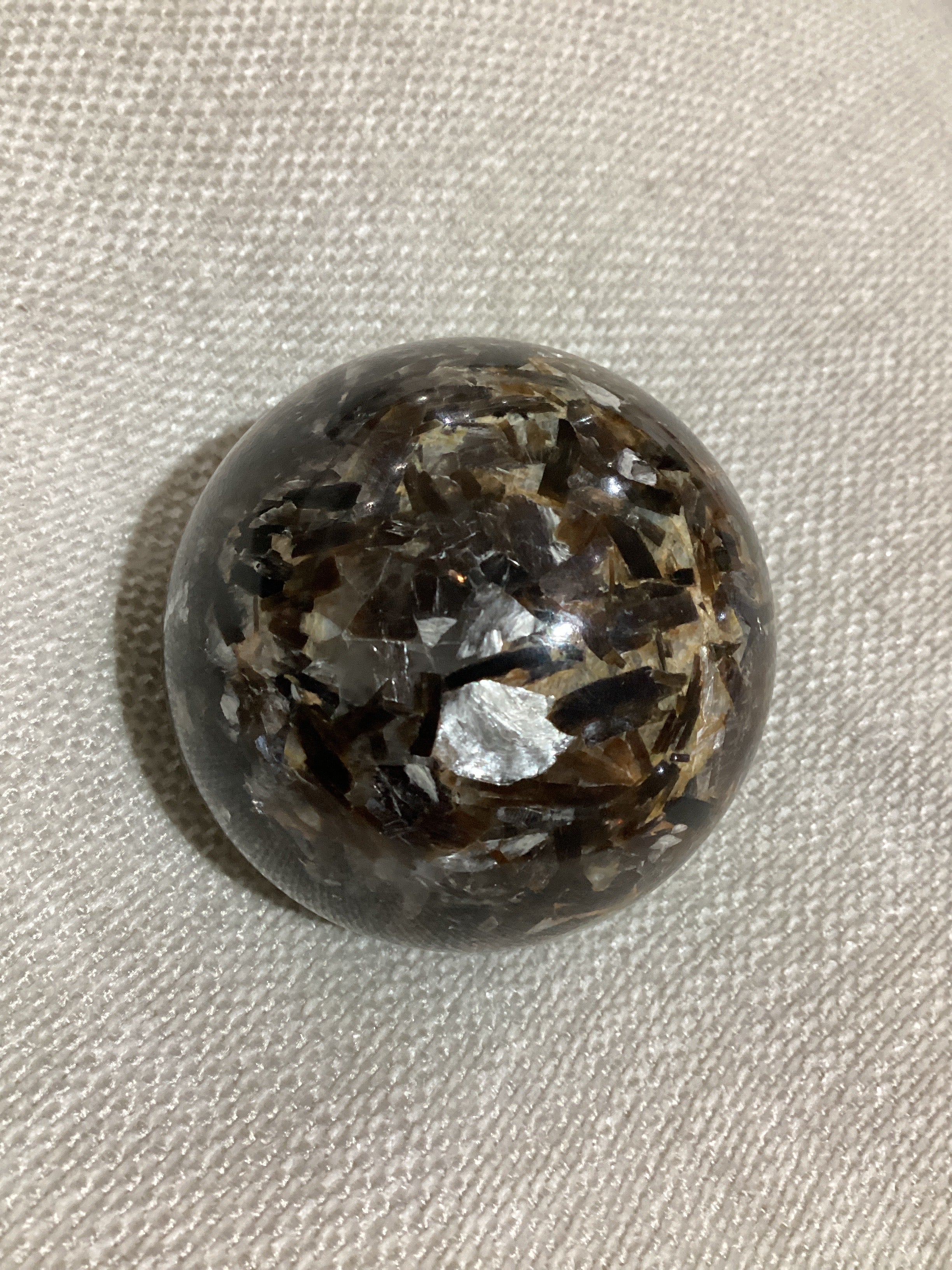 Esfera de Muscovita 2"-3"