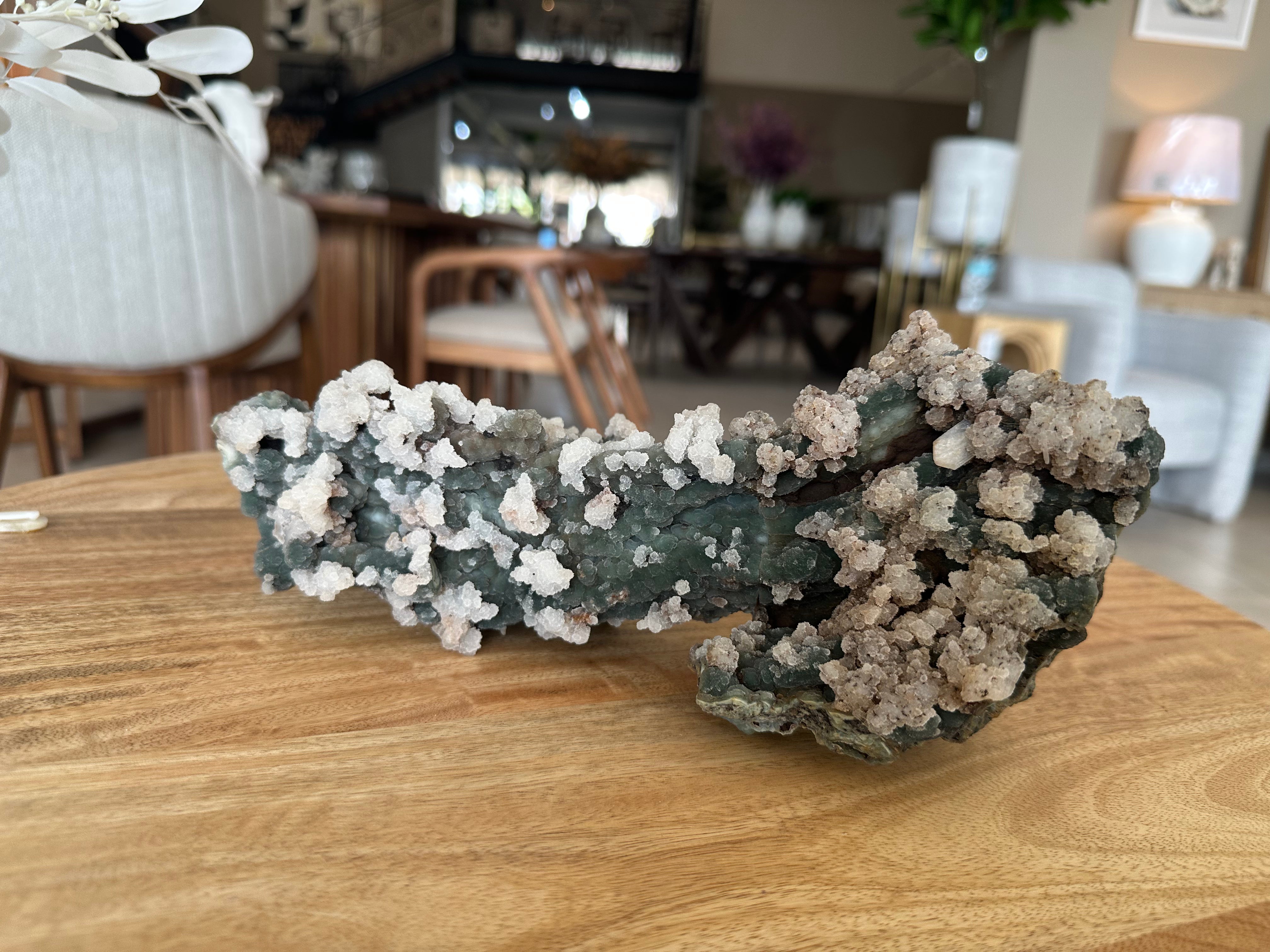 Coral Fósil con Calcedonia 1.72 kg E. #3, Único de Colección
