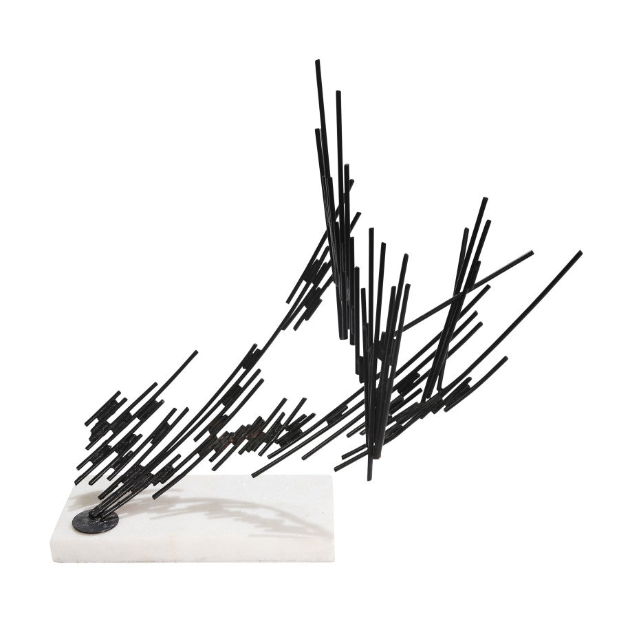 Escultura abstracta con base de mármol