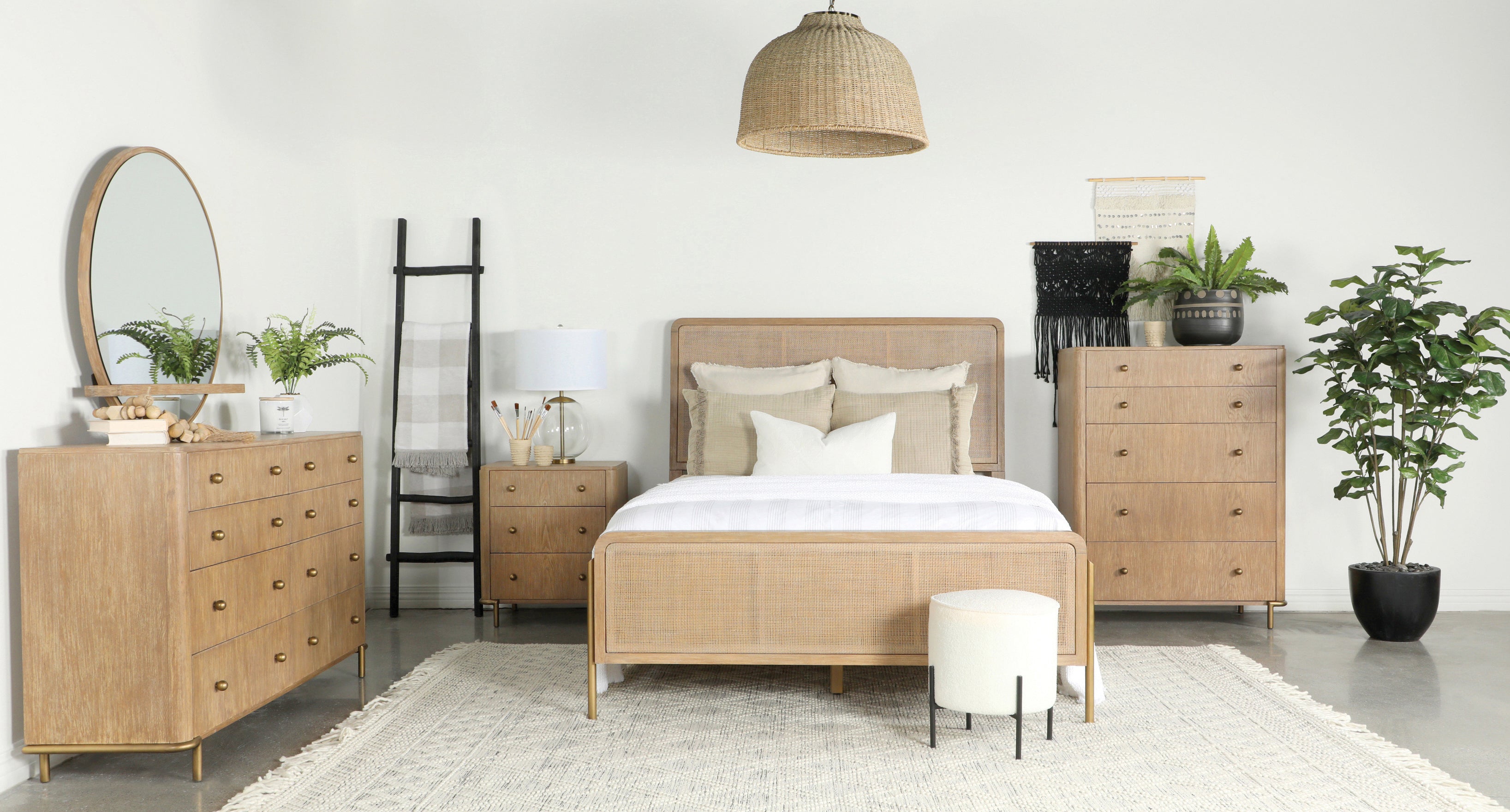 Cama ARINI con madera y tejido King (US)