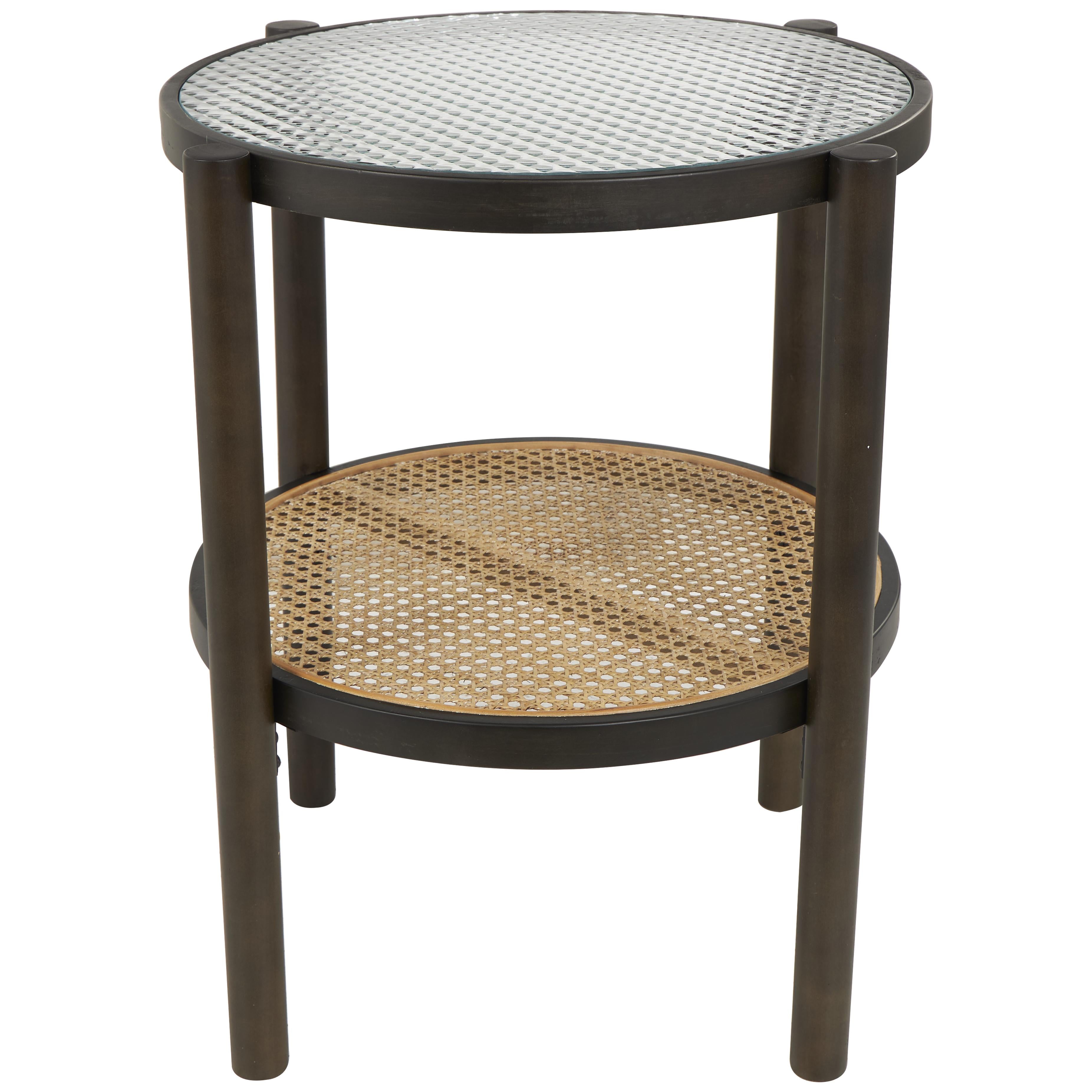 Mesa lateral de madera y rattan con cristal templado 19X19X24
