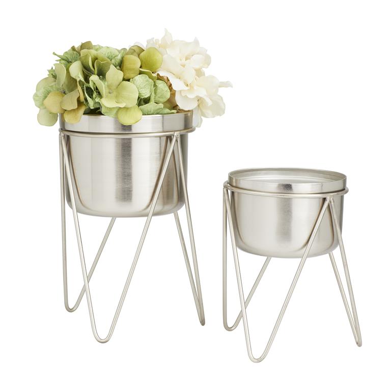 Silver Metal Modern Planter, Set of 2 7", 7"W