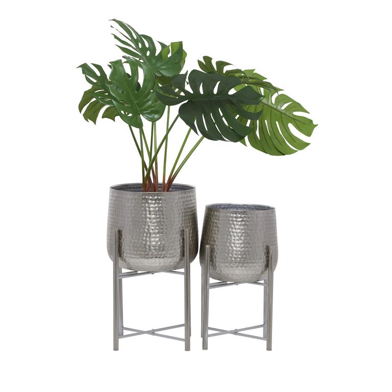 Silver Metal Hammered Planter Set 2