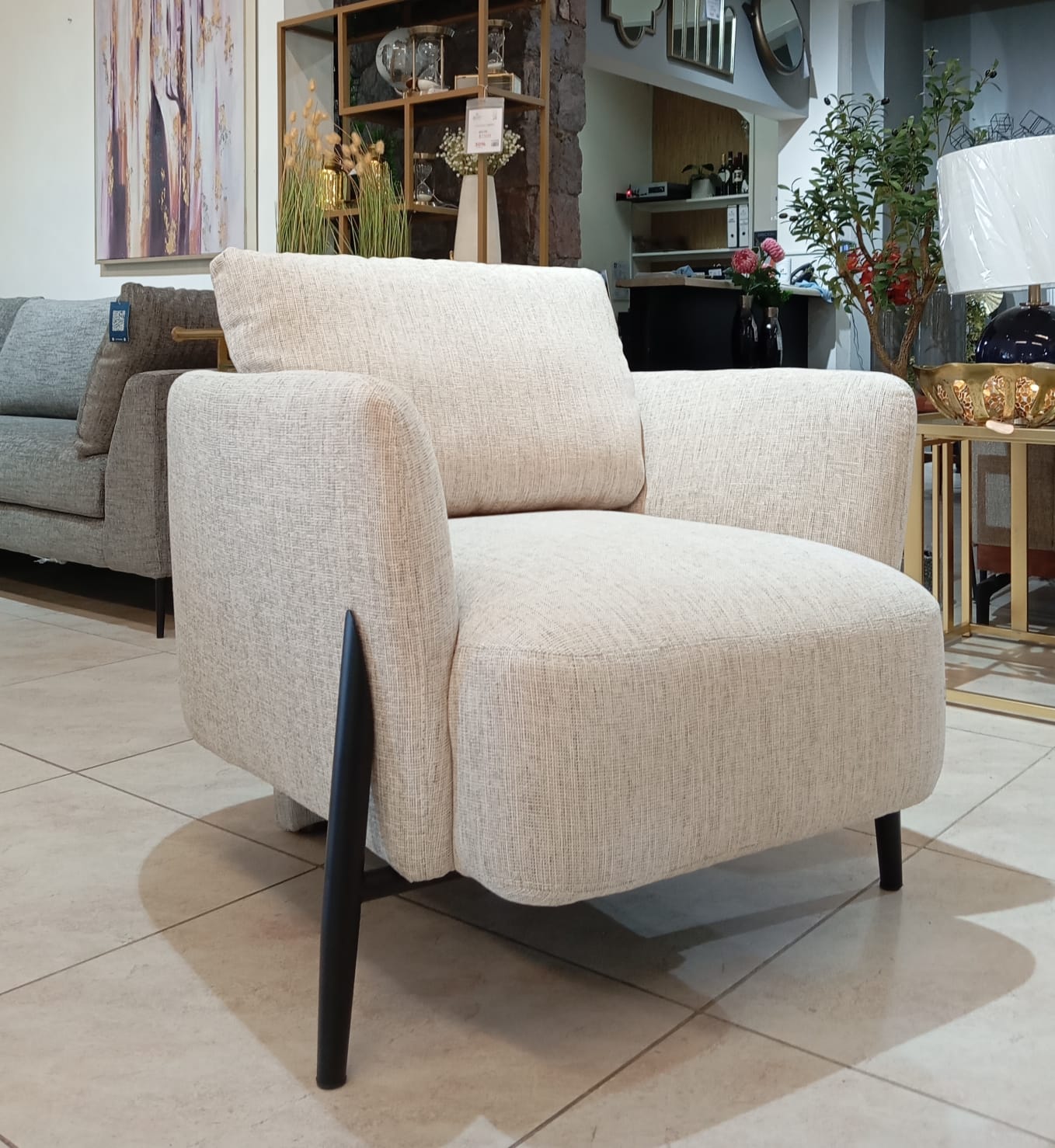 Sillón ZUKI / Dicosta Linen