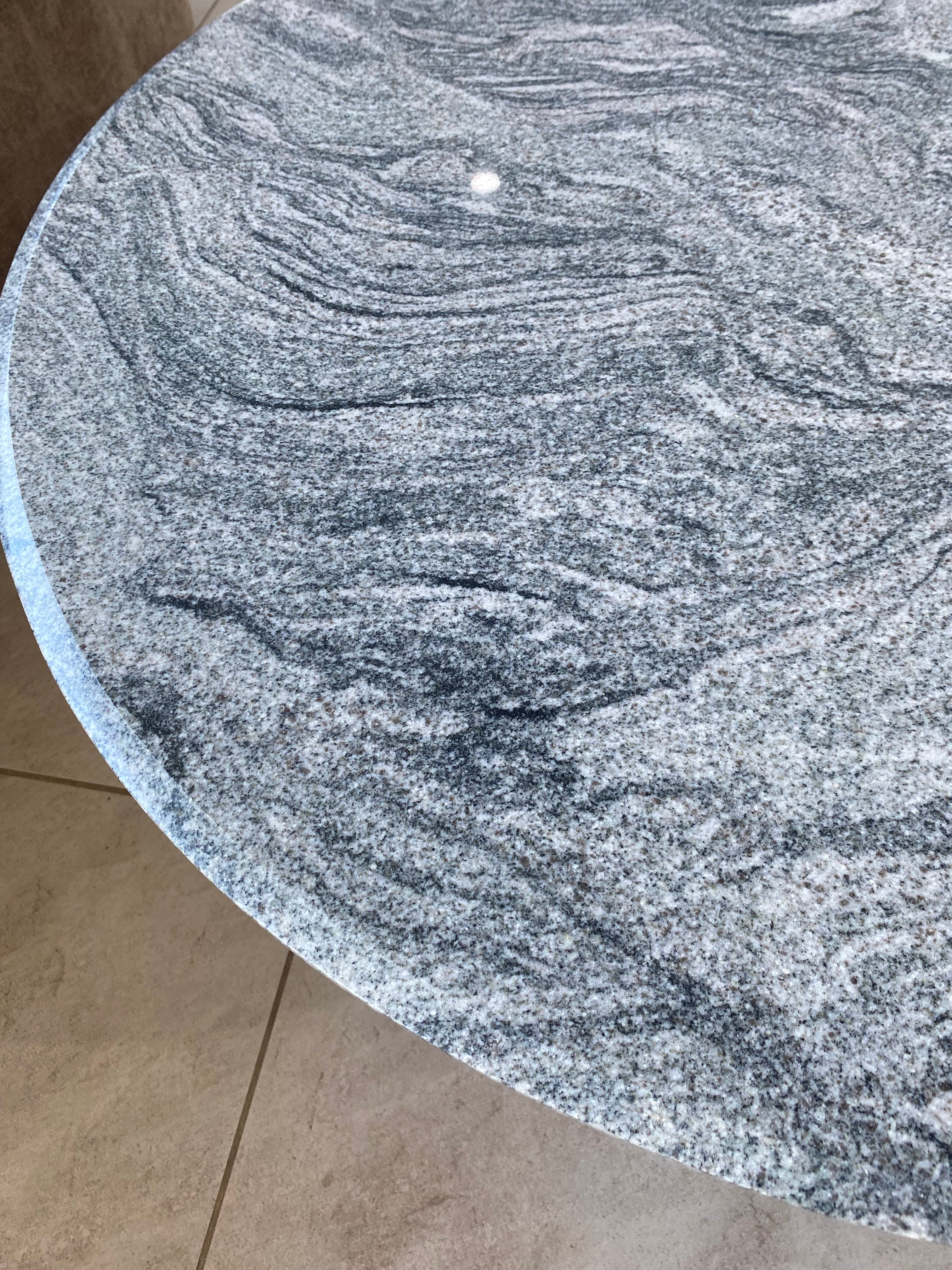 Mesa  de centro DONATELLA D110cm Granito Viscount