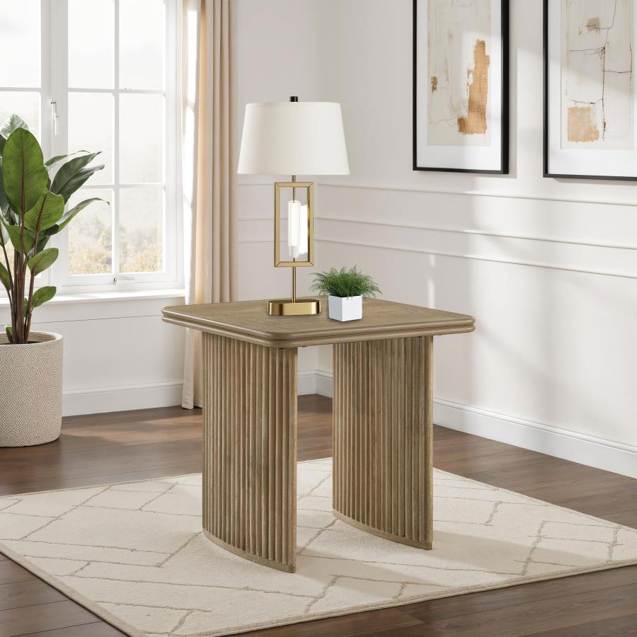 Mesa lateral ADINA