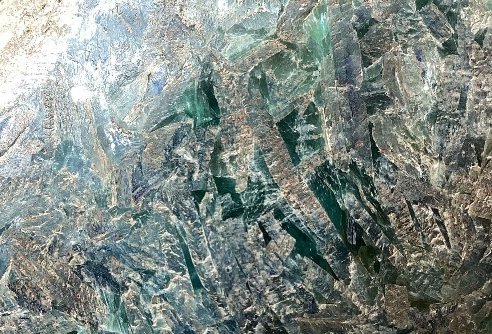 Cianita Piedra de Palma 2.25"