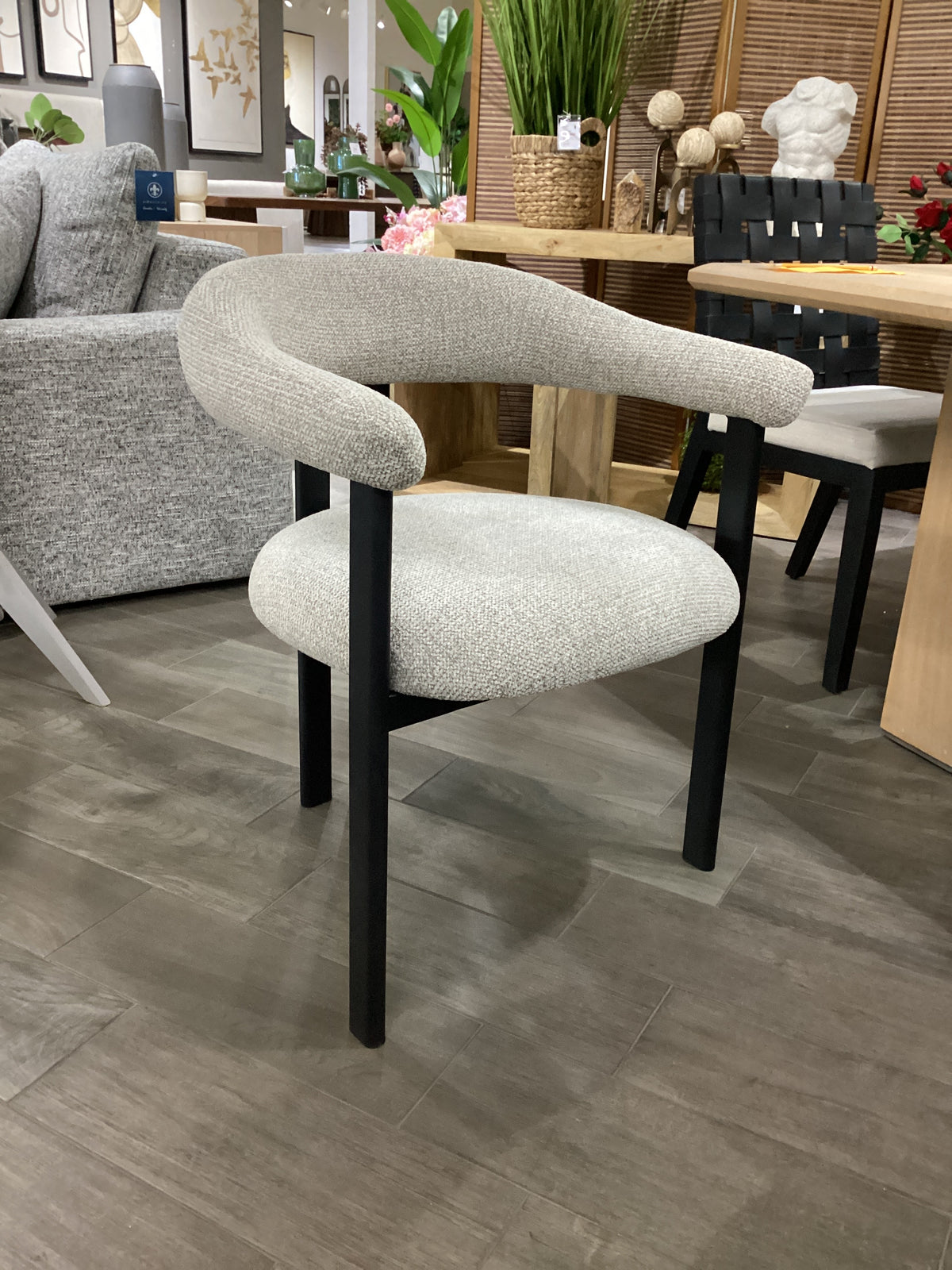 Silla AUREN Grayge, pata color negro