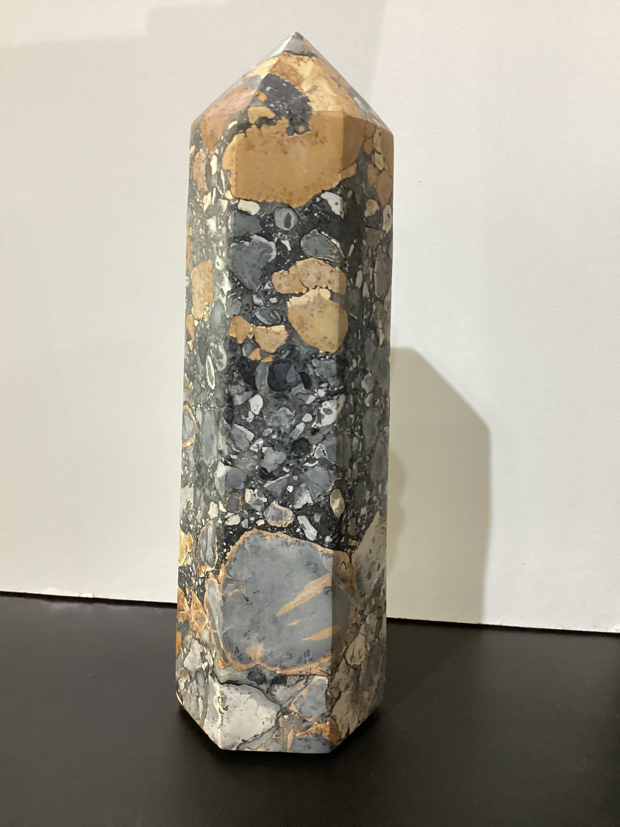 Obelisco de Jaspe Maligano 6-7"