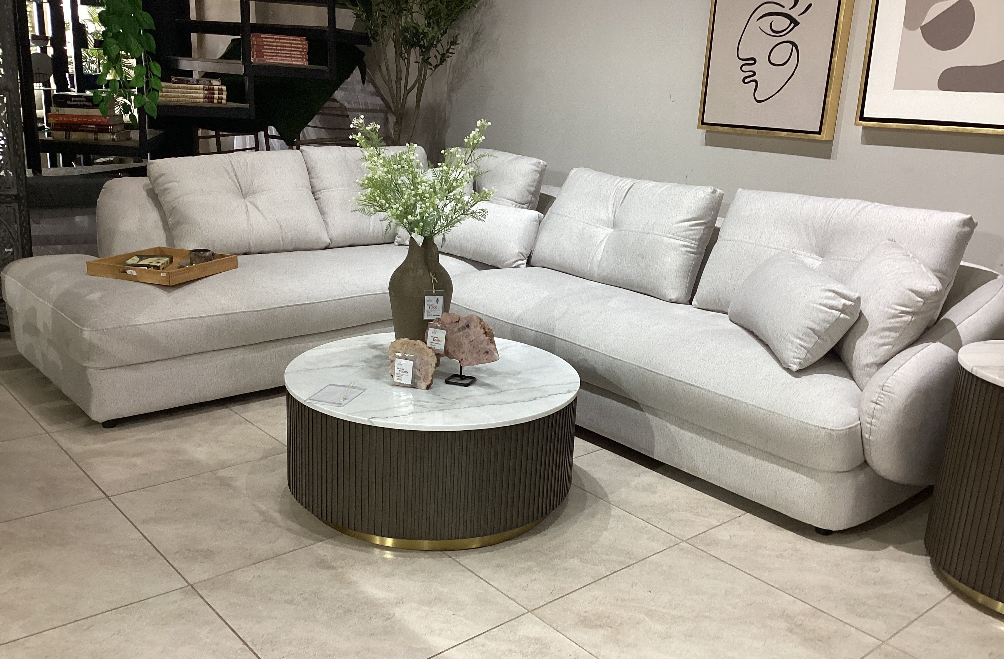 Sala seccional POSTU  2pzs Chaise Izquierdo, Milfontes Linen