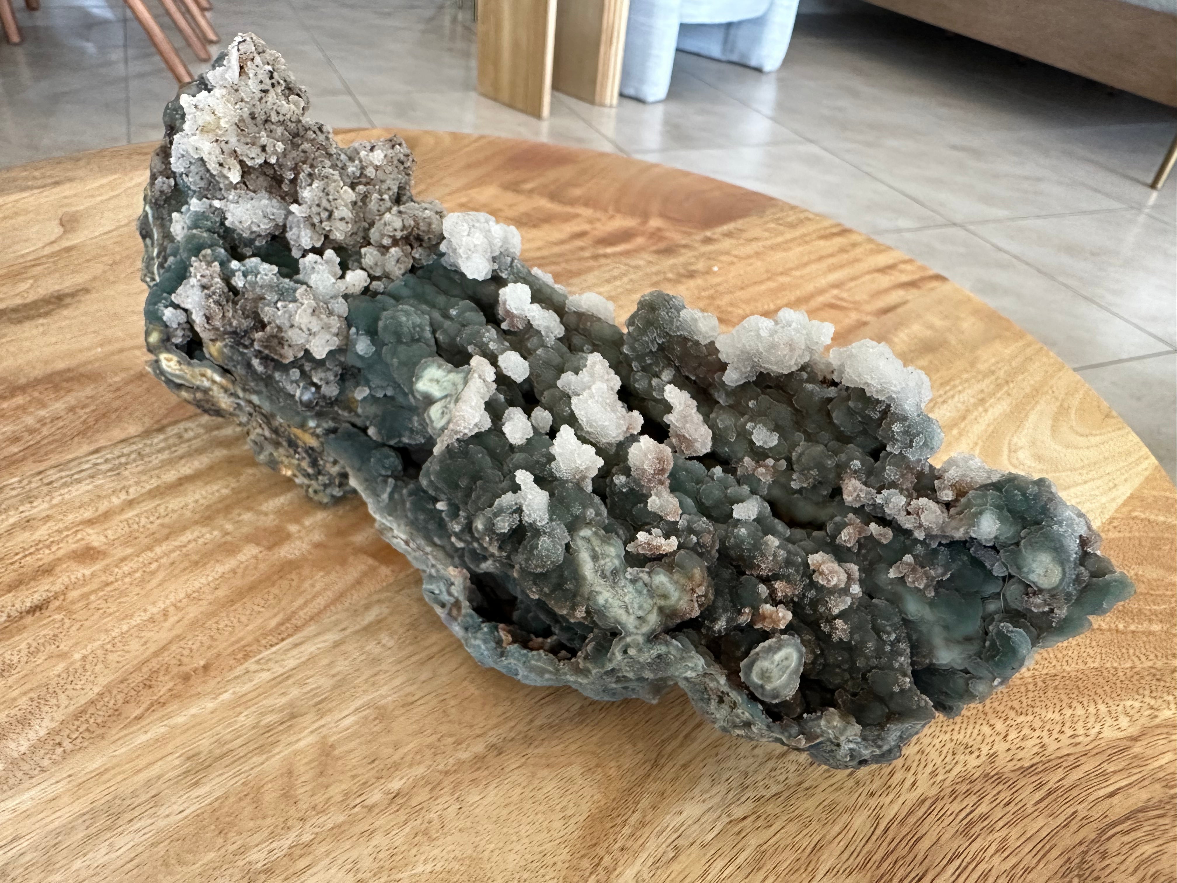 Coral Fósil con Calcedonia 1.72 kg E. #3, Único de Colección