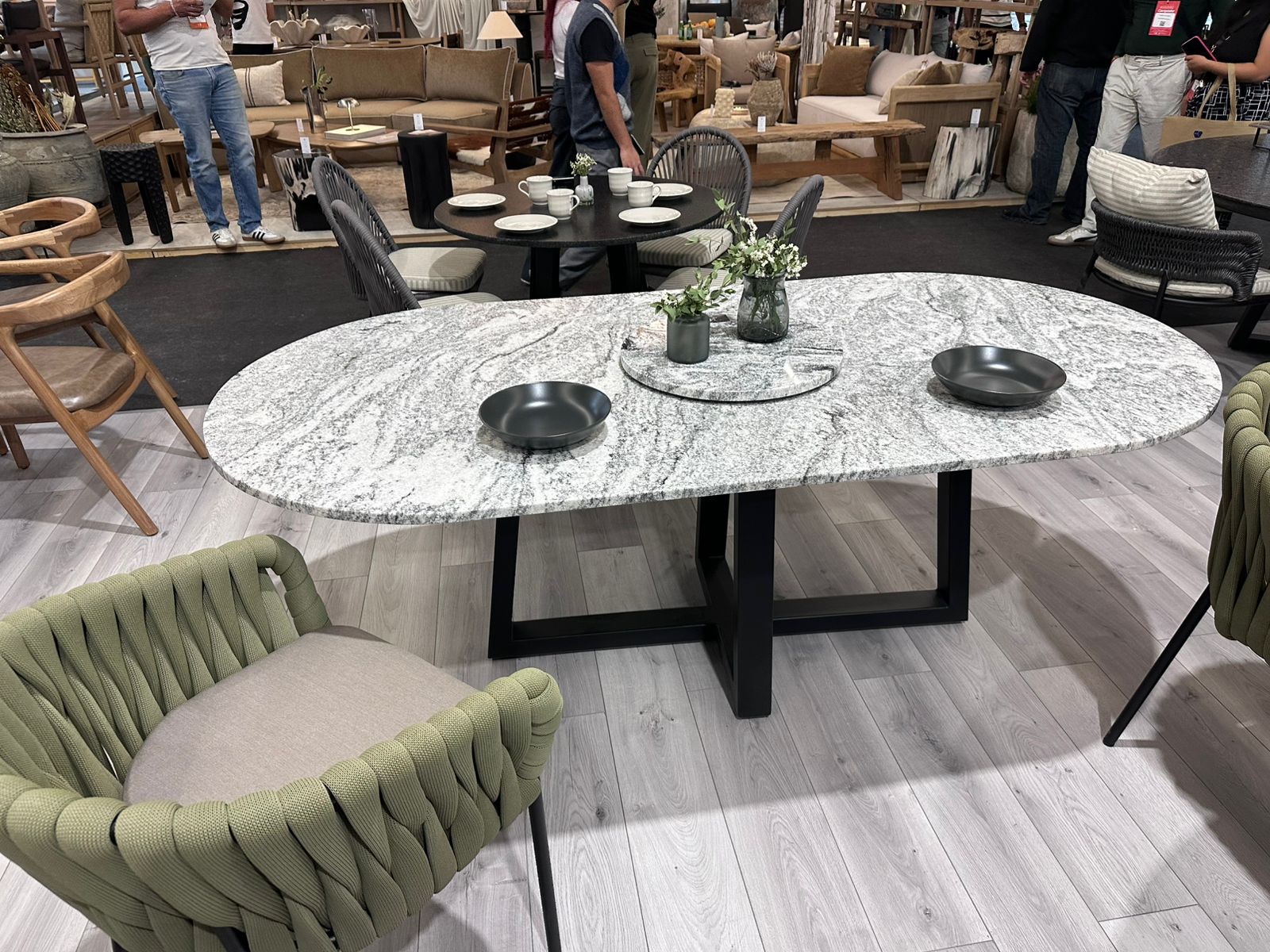 Mesa de Comedor KOBA 200x110,granito viscount white