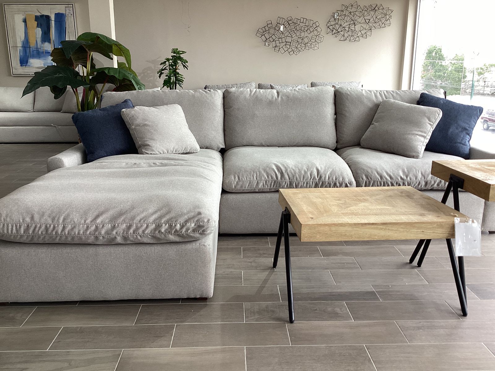 Sala Seccional LORING 2 pzs Chaise Izquierdo Meadow Pebble