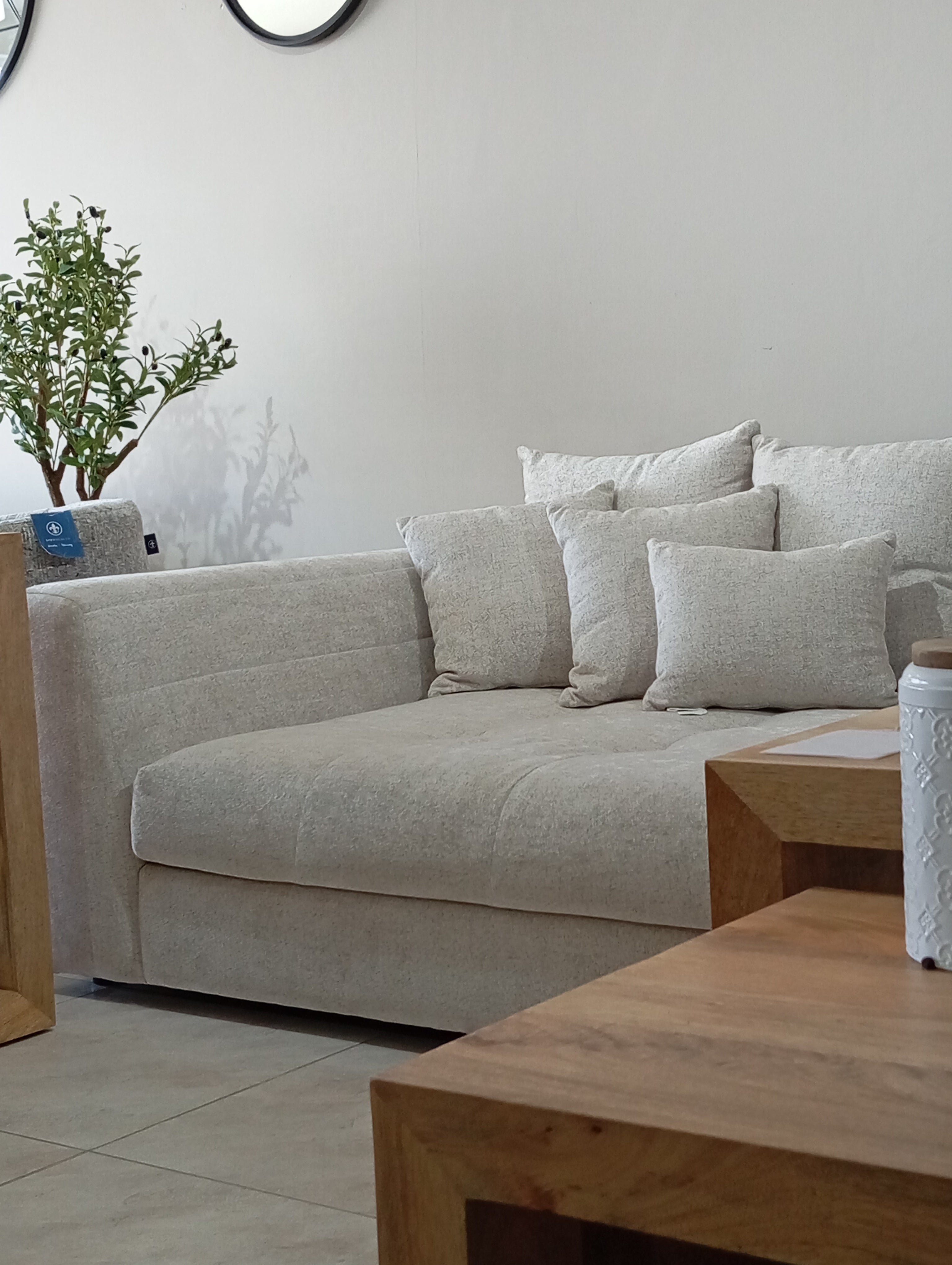 Sala Seccional SAUDI 2 pzs Chaise Derecho Edgemere oyster