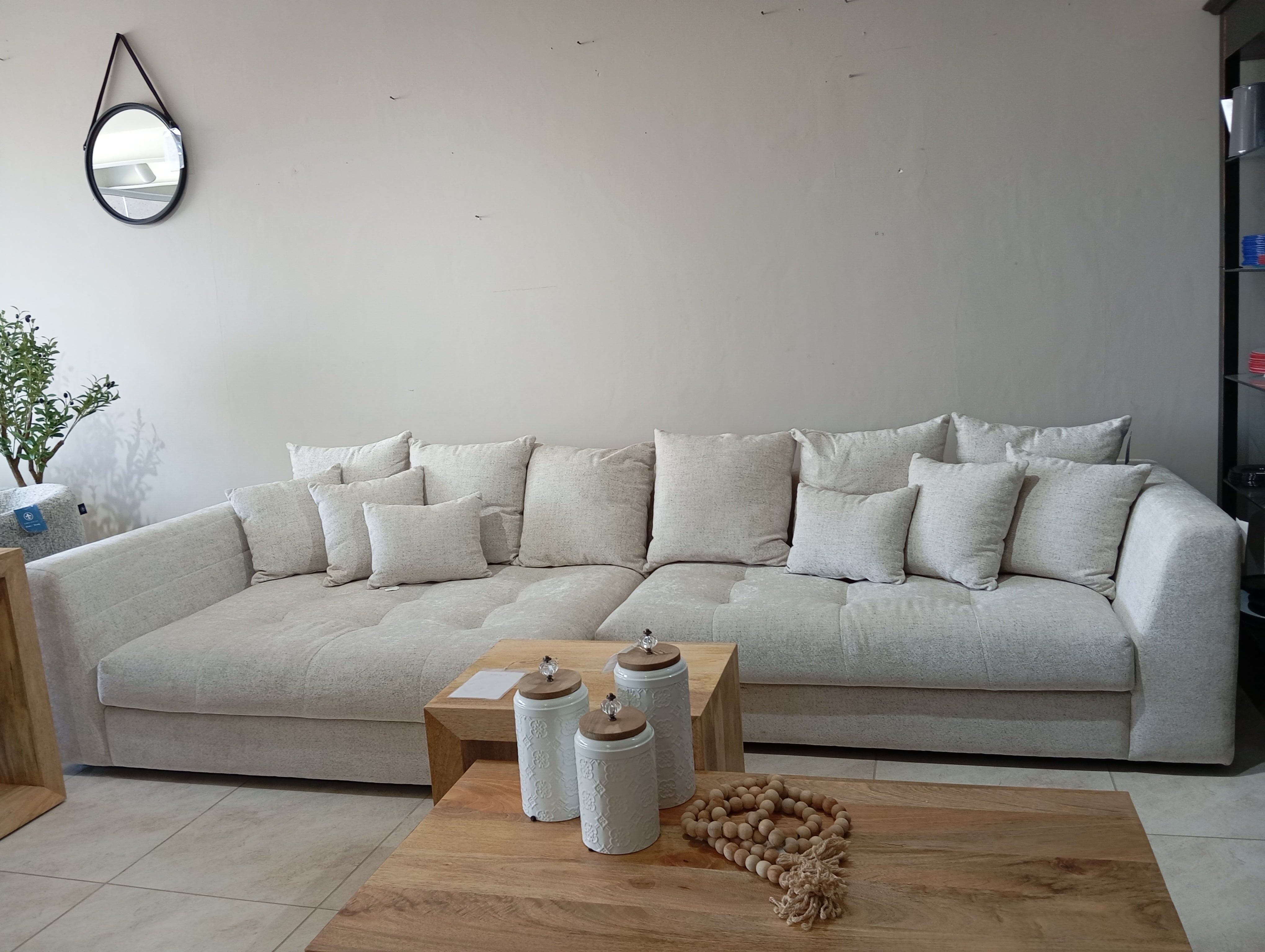 Sala Seccional SAUDI 2 pzs Chaise Derecho Edgemere oyster