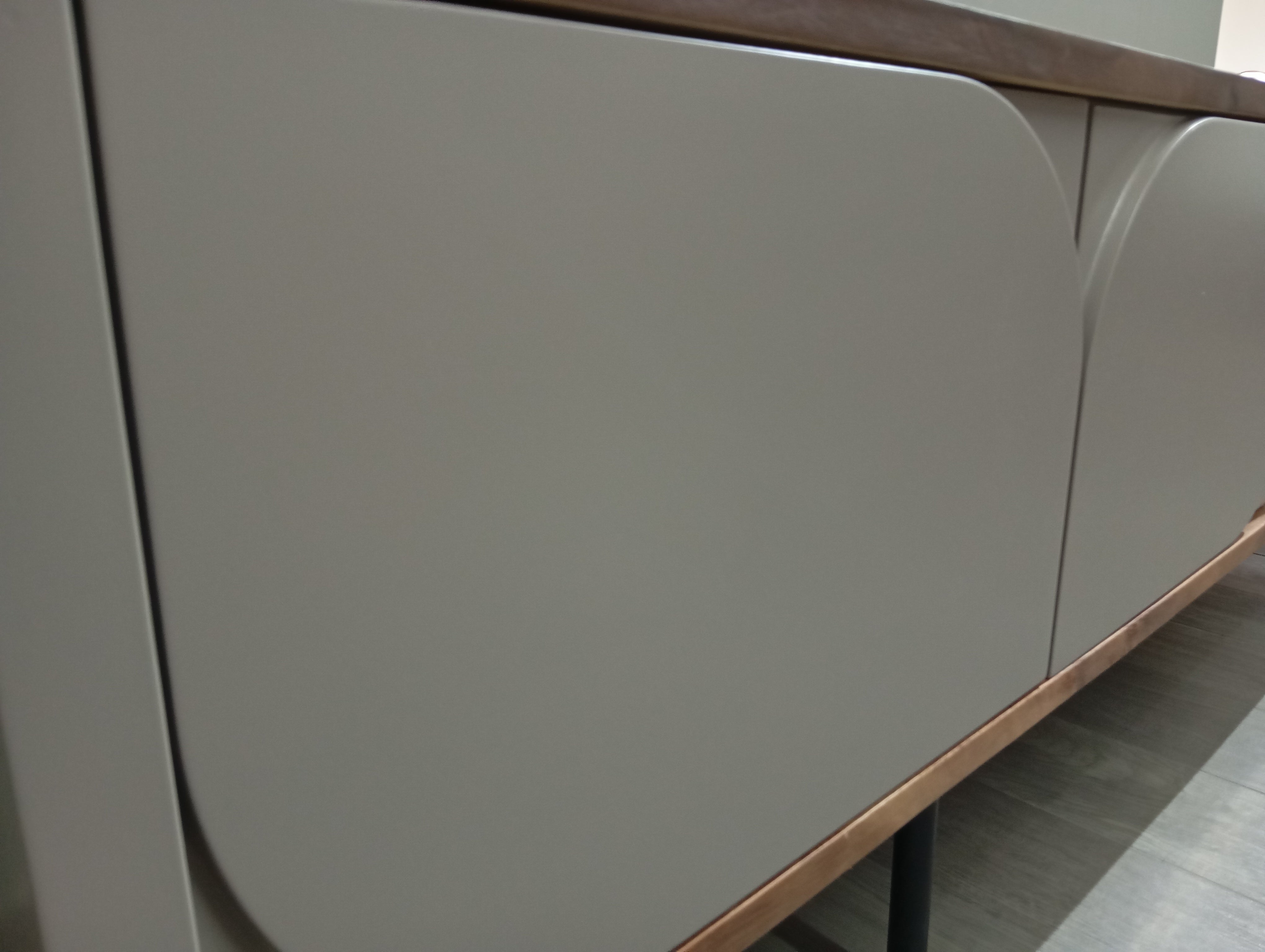 Credenza PARMA con parota sólida, Taupe
