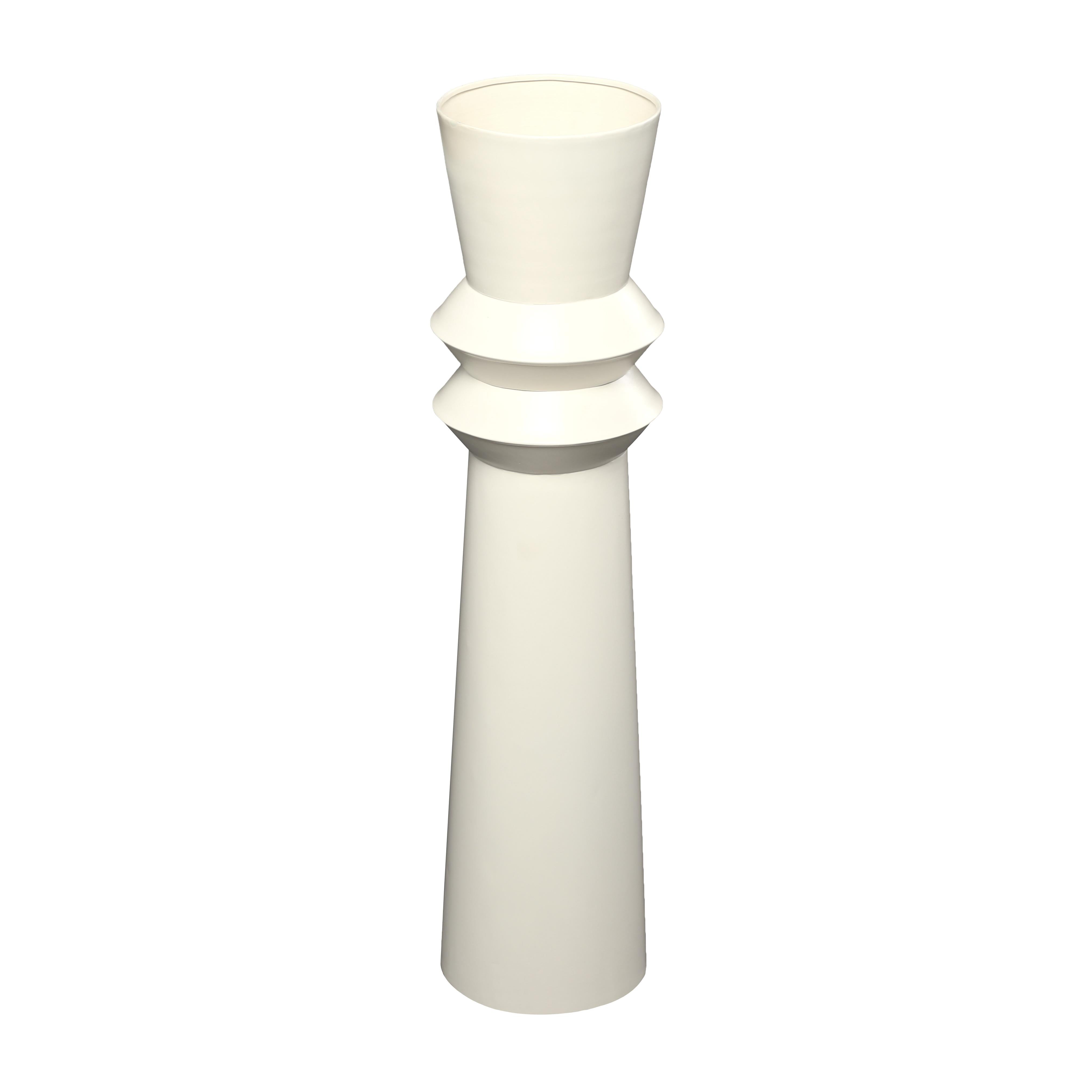 MTL FLOOR VASE WHITE 8"W, 32"H