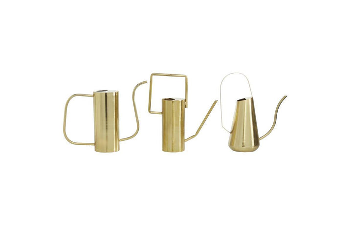 GOLD METAL WATERING CAN PLANTER 12