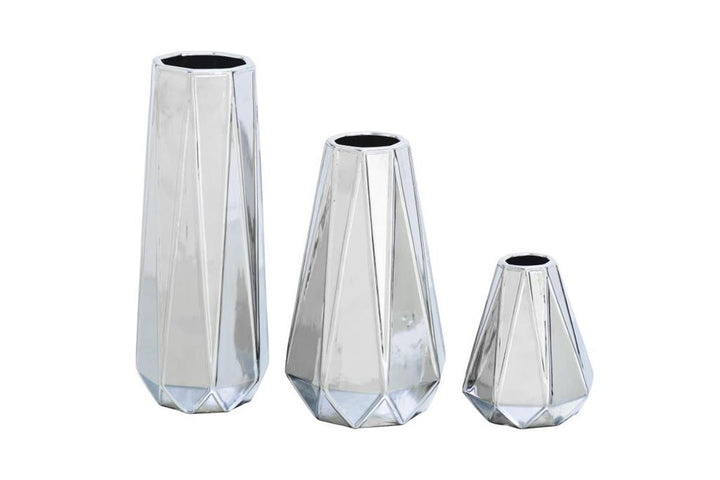 CosmoLiving by Cosmopolitan Silver Ceramic Glam Vase, Set of 3 13